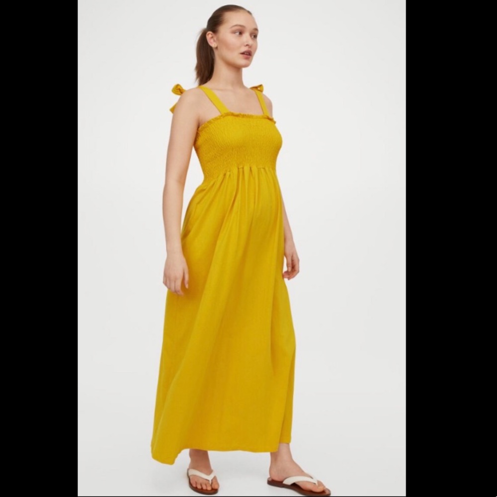 host pick! H&M Mama Smocked Maternity Dress NWT